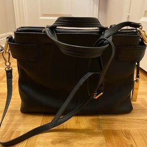 Vince Camuto Cross body bag